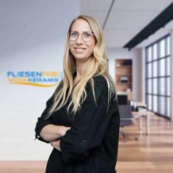 https://www.old.fliesen-frei.de/media/pages/ueber-uns/mitarbeiter/michaela-bausewein/4dc6744121-1714685414/michaela-bausewein.jpg